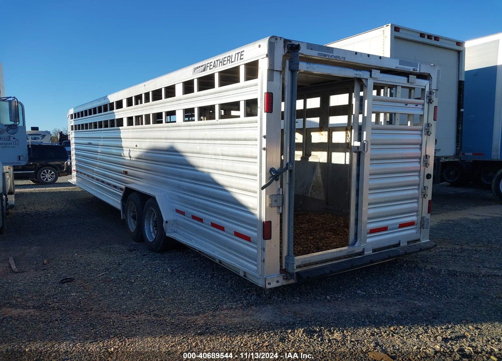 2020 FEATHERLITE CWCF HORSE TRAILER VIN: 4FGB23029LC152698