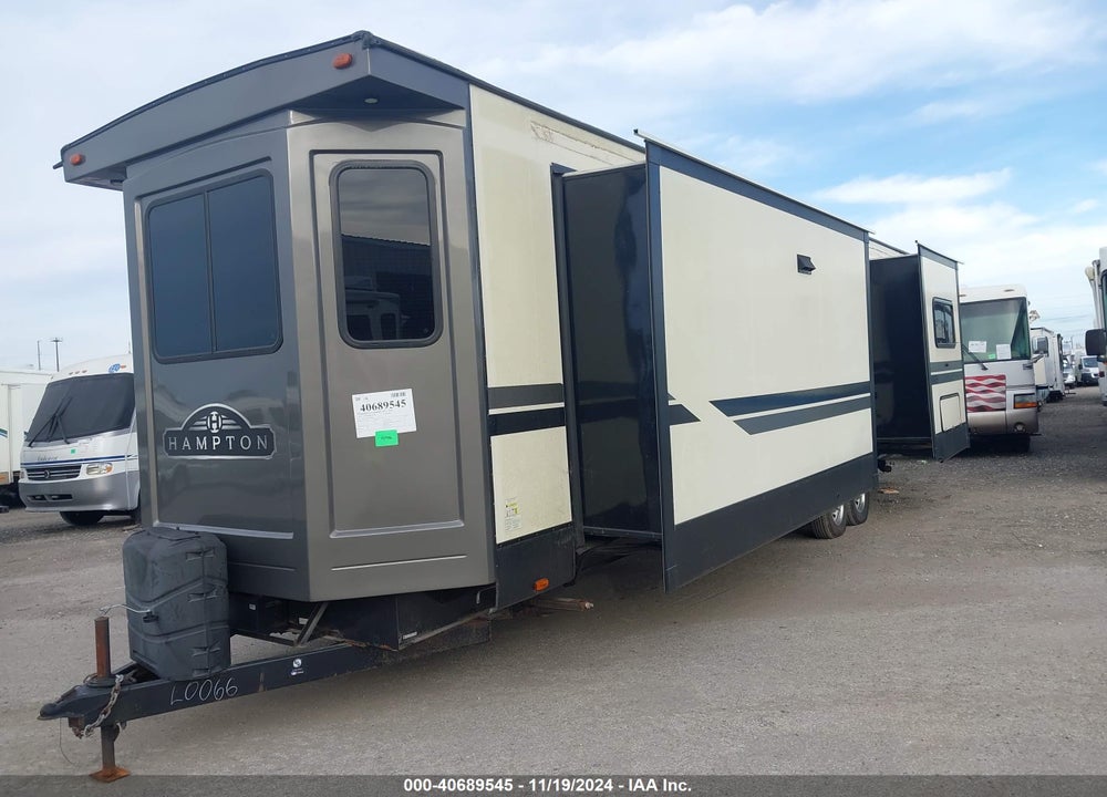2020 KEYSTONE RV HAMPTON TRAVEL TRAILER VIN: 4YDT37221L5330066