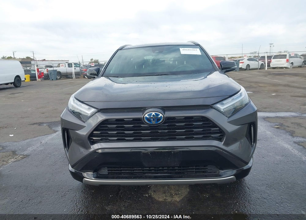 2022 TOYOTA RAV4 HYBRID XSE VIN: 2T3E6RFV5NW033512