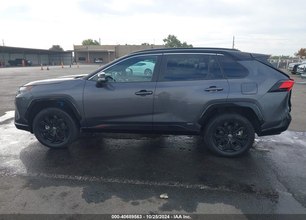 2022 TOYOTA RAV4 HYBRID XSE VIN: 2T3E6RFV5NW033512
