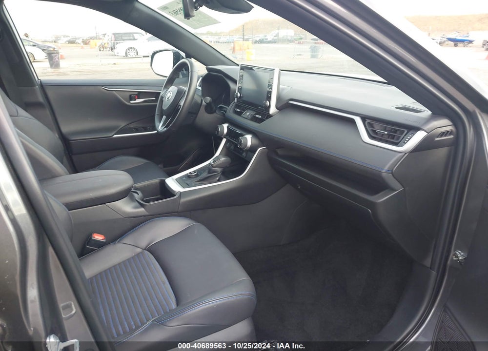 2022 TOYOTA RAV4 HYBRID XSE VIN: 2T3E6RFV5NW033512