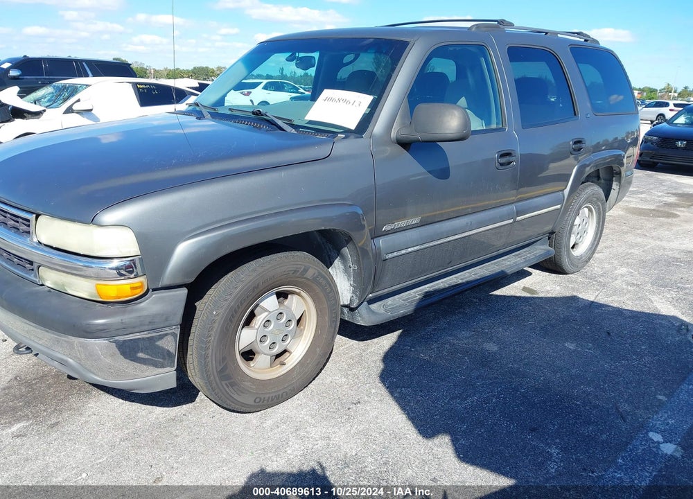 2002 CHEVROLET TAHOE LS VIN: 1GNEC13V72R273002