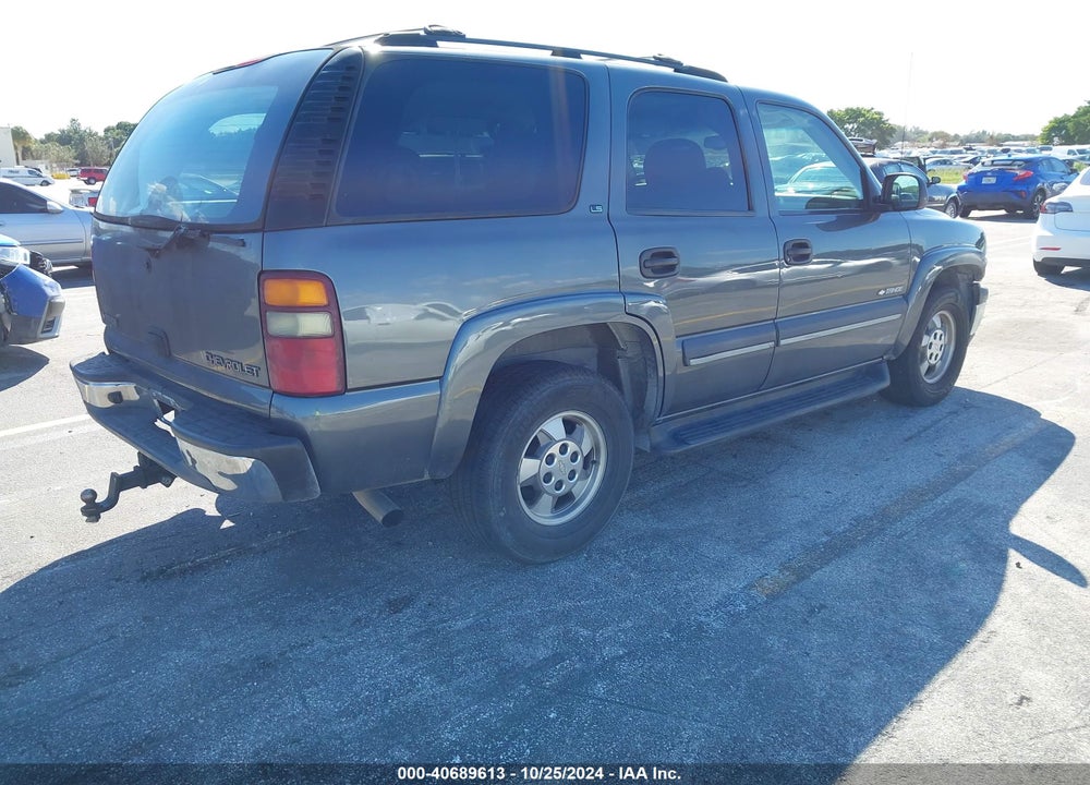 2002 CHEVROLET TAHOE LS VIN: 1GNEC13V72R273002