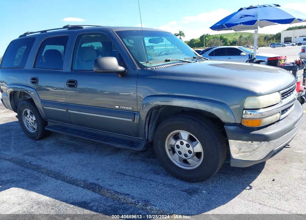 2002 CHEVROLET TAHOE LS VIN: 1GNEC13V72R273002