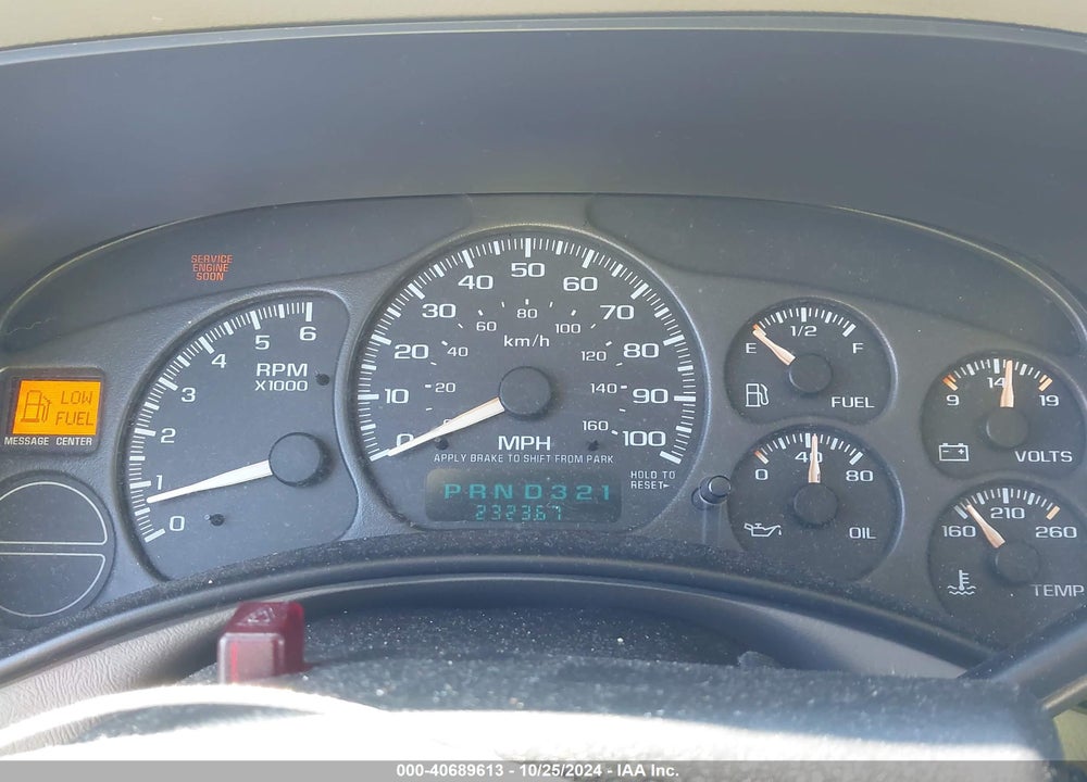 2002 CHEVROLET TAHOE LS VIN: 1GNEC13V72R273002