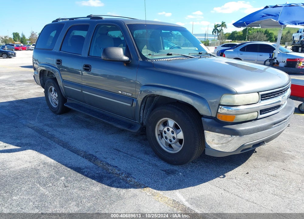 2002 CHEVROLET TAHOE LS VIN: 1GNEC13V72R273002