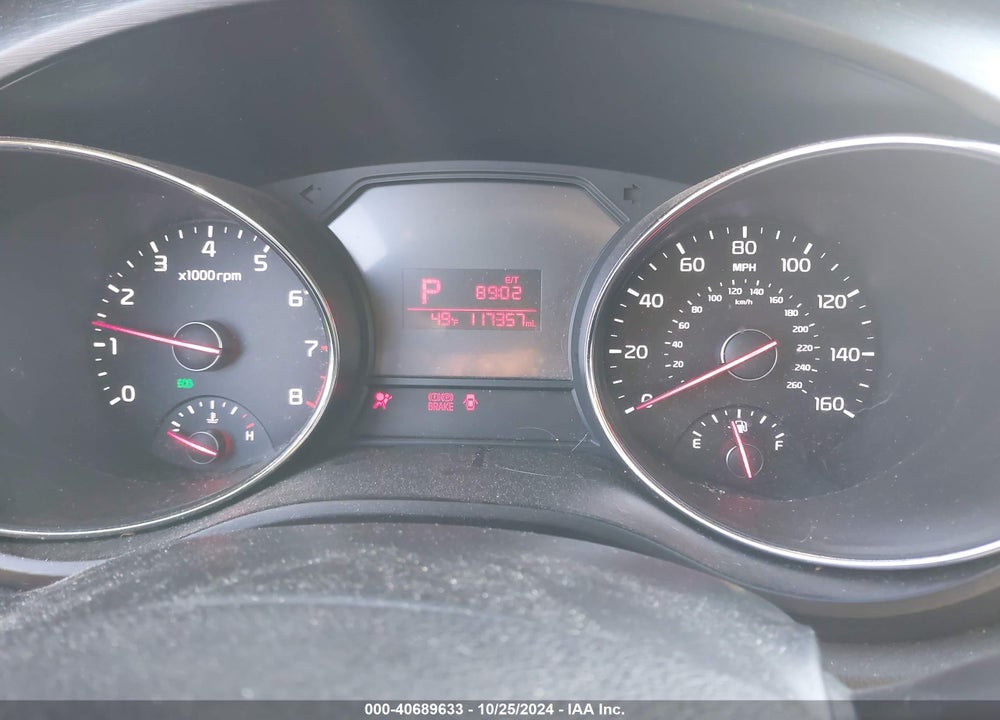 2017 KIA SEDONA L VIN: KNDMA5C11H6285039