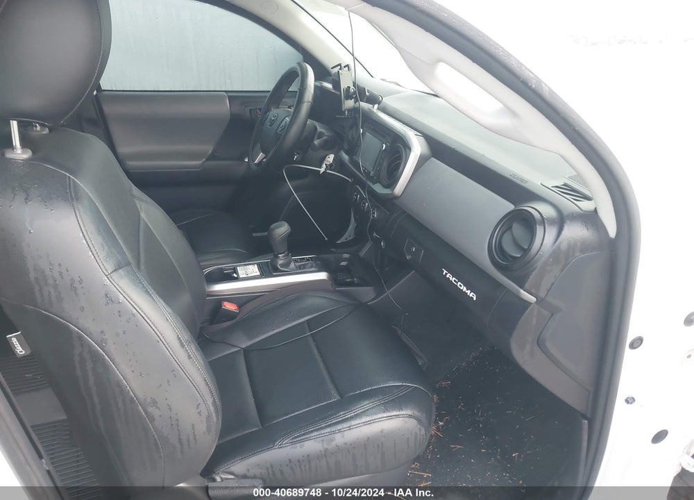 2019 TOYOTA TACOMA SR5 VIN: 5TFAX5GNXKX163781