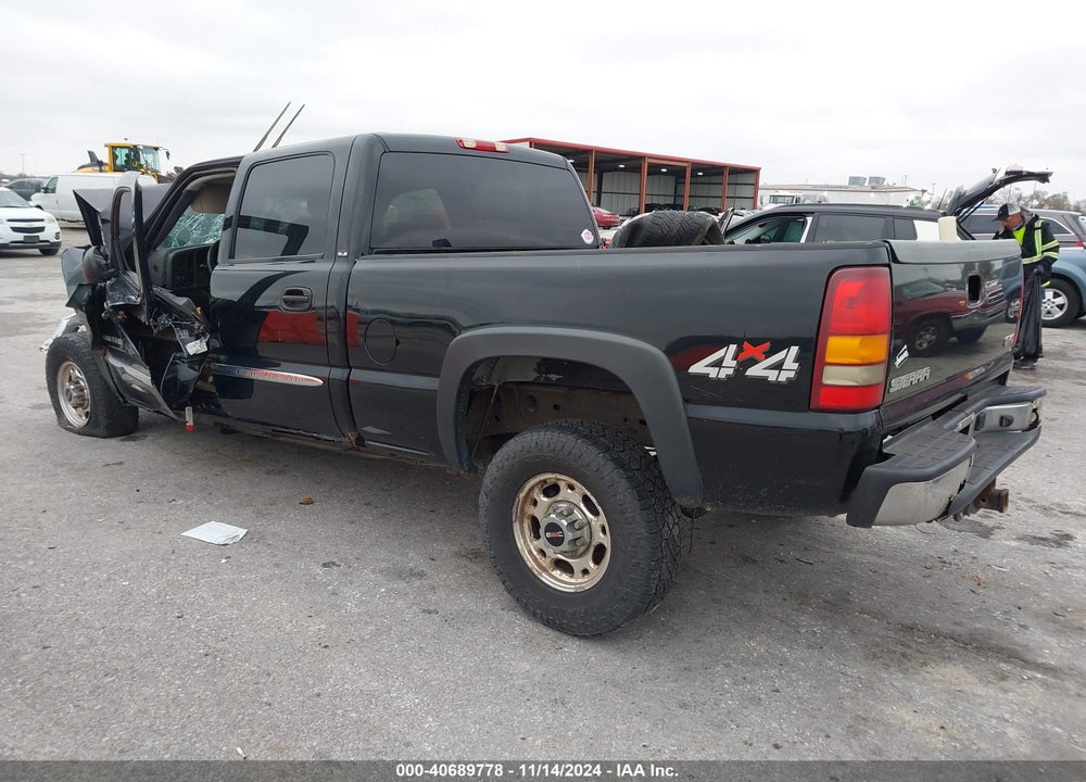 2003 GMC SIERRA 2500HD SLE VIN: 1GTHK23U03F200501