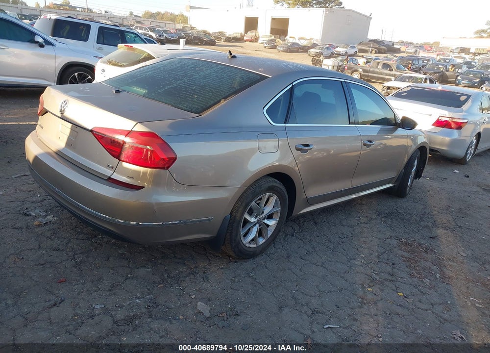 2016 VOLKSWAGEN PASSAT 1.8T S VIN: 1VWAS7A32GC029585