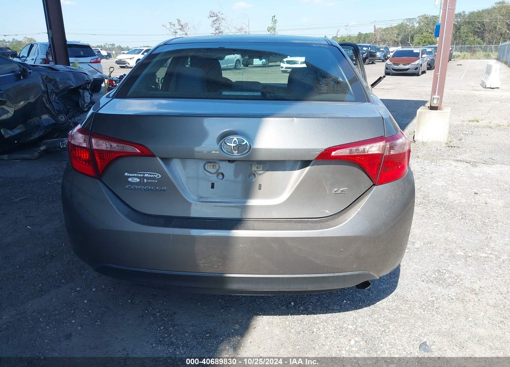 2017 TOYOTA COROLLA LE VIN: 5YFBURHE6HP708661