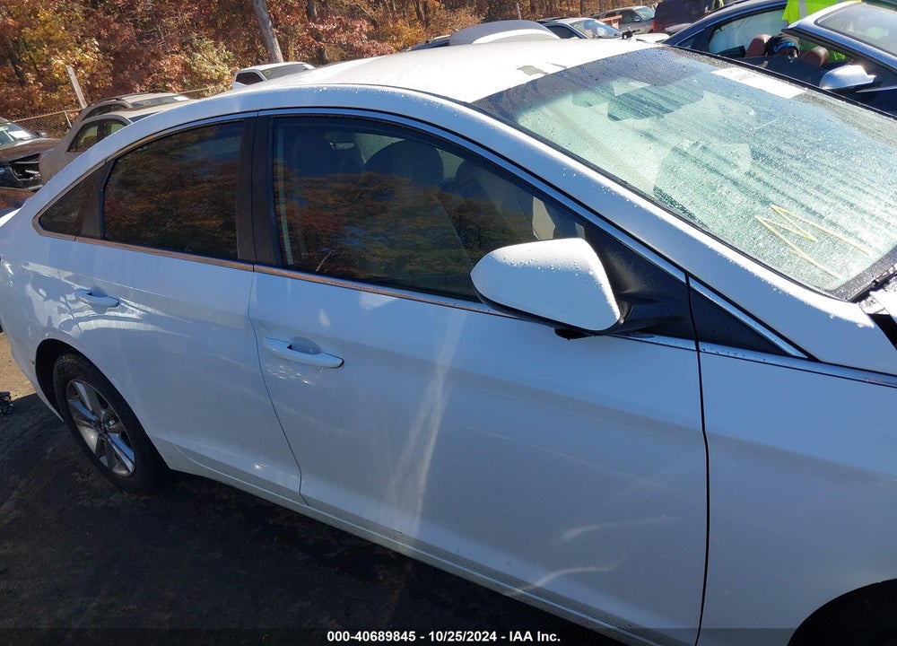2016 HYUNDAI SONATA SE VIN: 5NPE24AF0GH387057