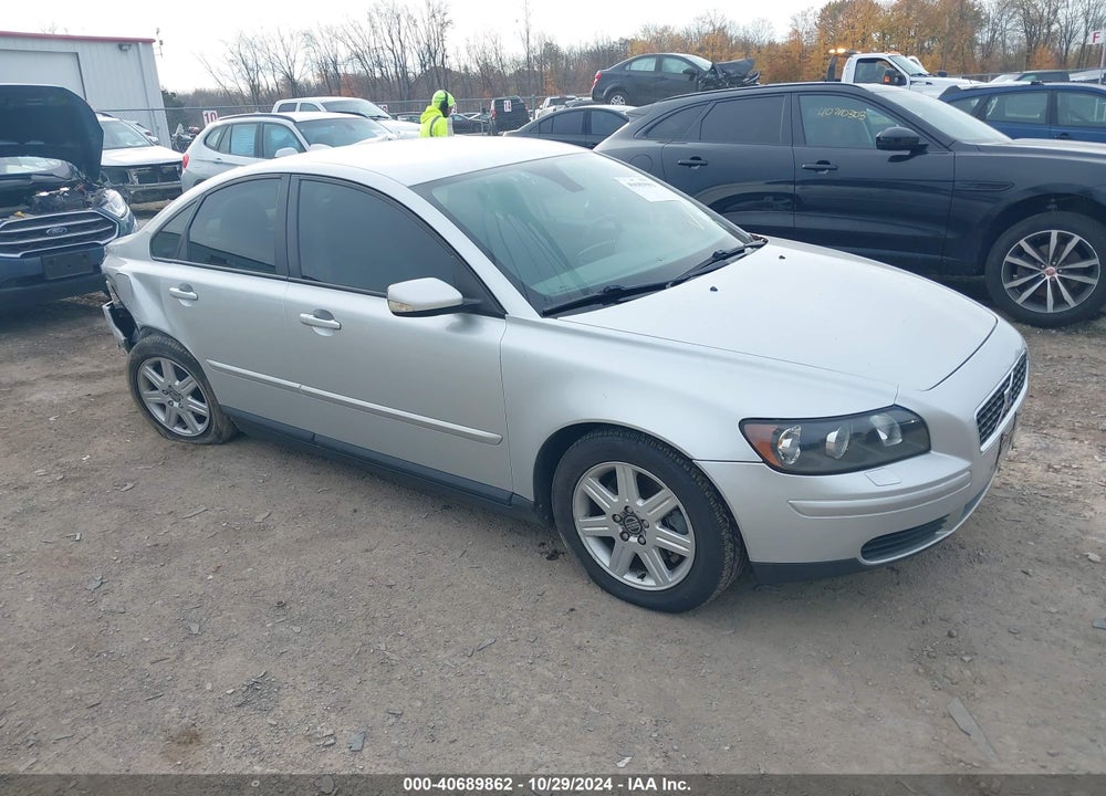 2006 VOLVO S40 2.4I VIN: YV1MS390162204085