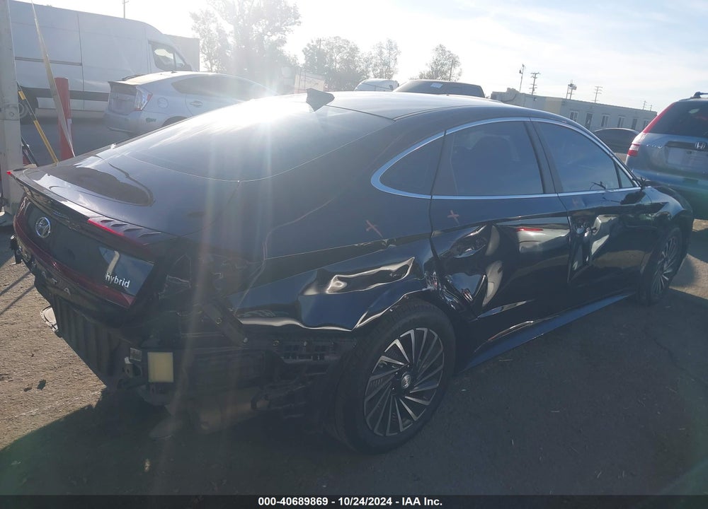 2023 HYUNDAI SONATA HYBRID SEL VIN: KMHL34JJ0PA056409