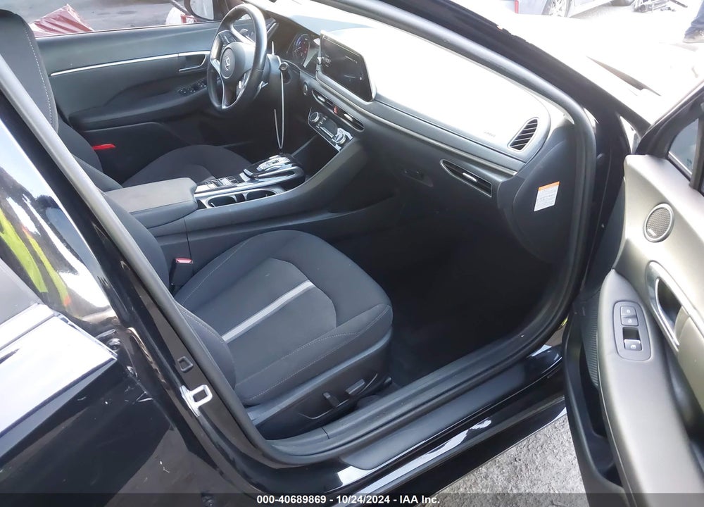 2023 HYUNDAI SONATA HYBRID SEL VIN: KMHL34JJ0PA056409