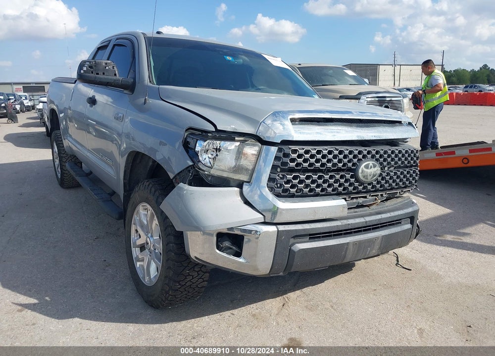 2019 TOYOTA TUNDRA SR5 5.7L V8 VIN: 5TFUW5F14KX835123