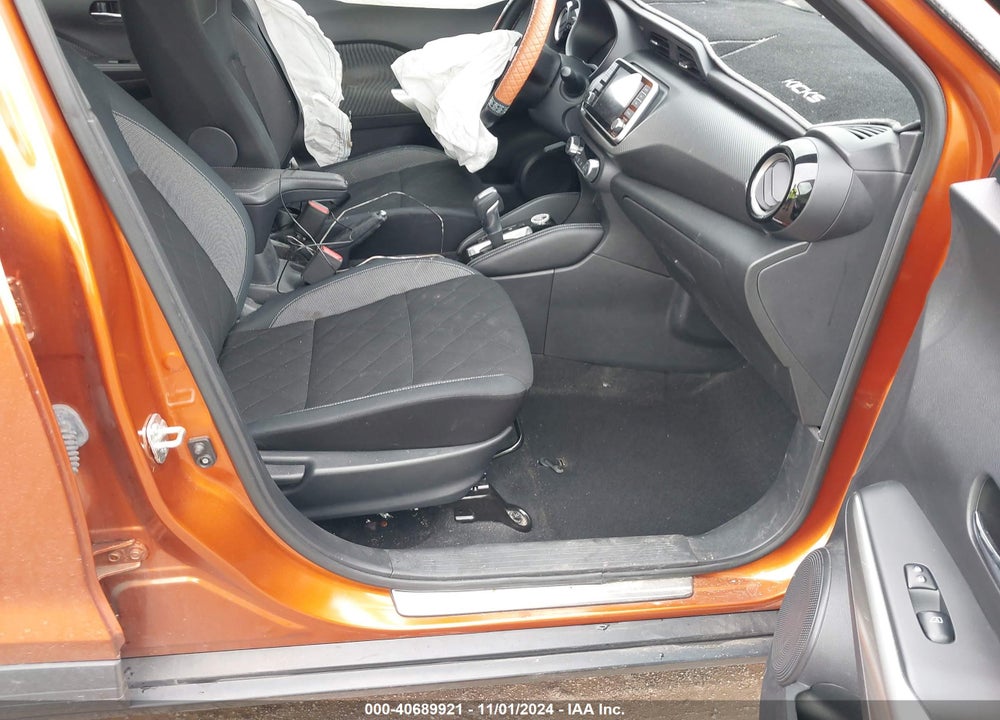 2019 NISSAN KICKS SV VIN: 3N1CP5CU8KL549071