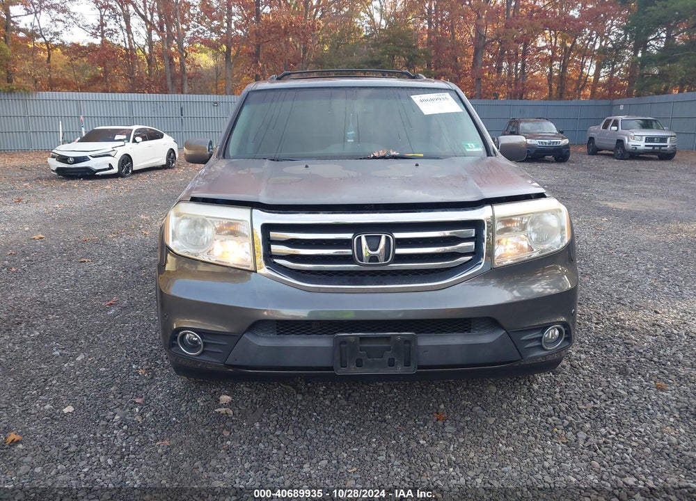 2012 HONDA PILOT TOURING VIN: 5FNYF4H97CB010980