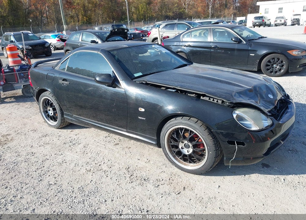 2000 MERCEDES-BENZ SLK 230 KOMPRESSOR VIN: WDBKK47F0YF146197
