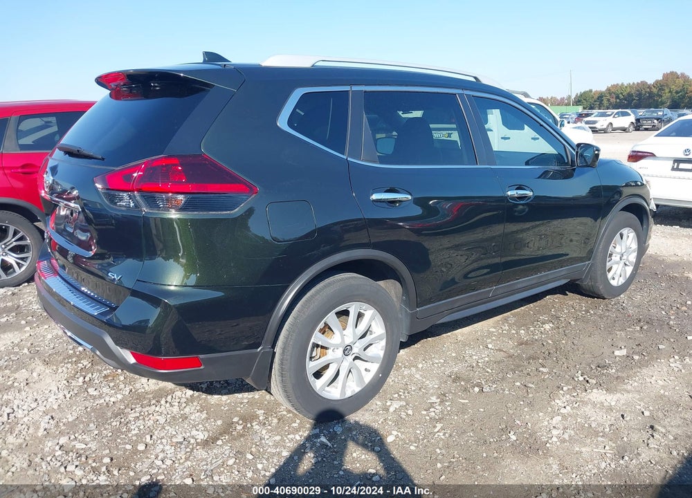2018 NISSAN ROGUE SV VIN: 5N1AT2MT1JC796930