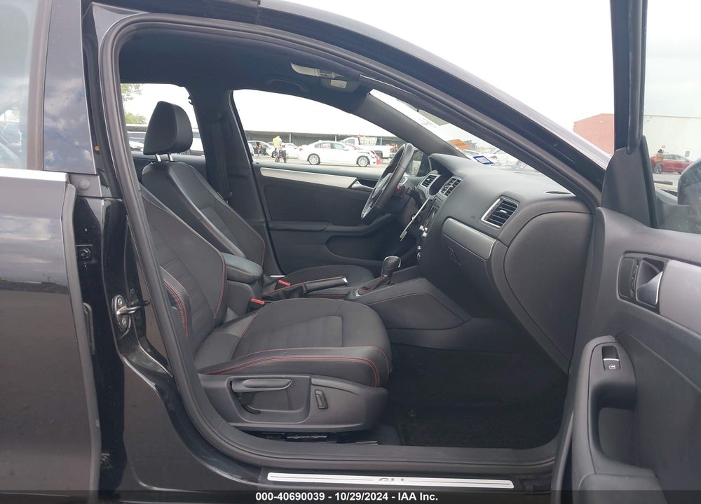 2014 VOLKSWAGEN JETTA GLI VIN: 3VW4S7AJ2EM359573