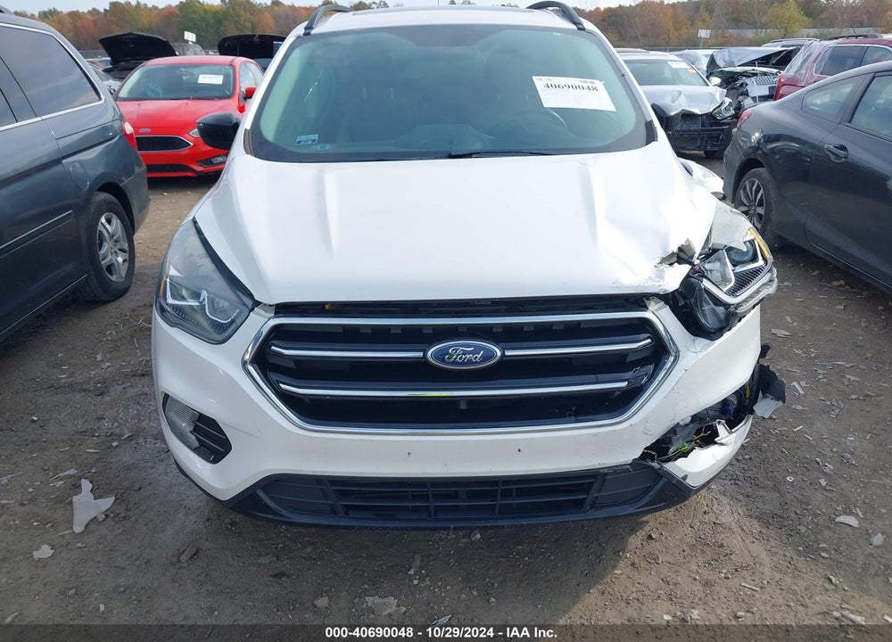 2017 FORD ESCAPE SE VIN: 1FMCU9G90HUB71955