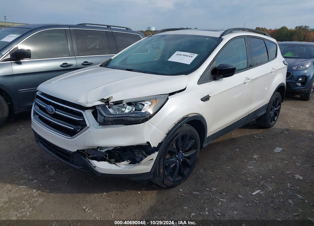 2017 FORD ESCAPE SE VIN: 1FMCU9G90HUB71955