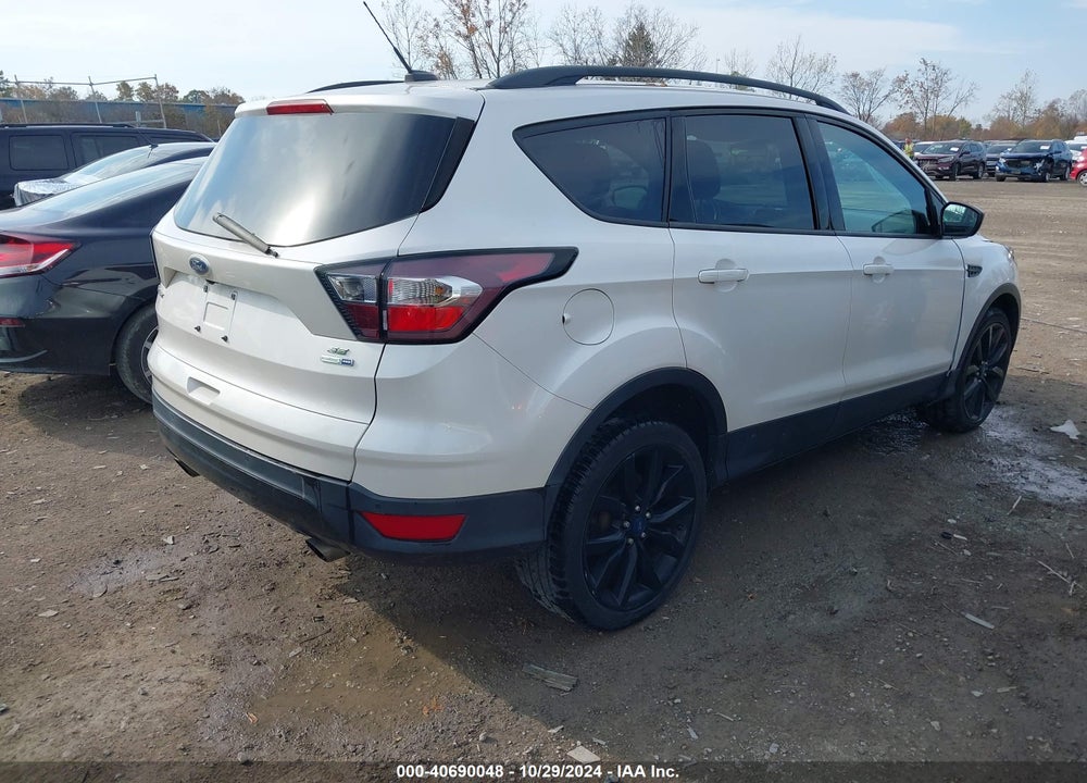 2017 FORD ESCAPE SE VIN: 1FMCU9G90HUB71955
