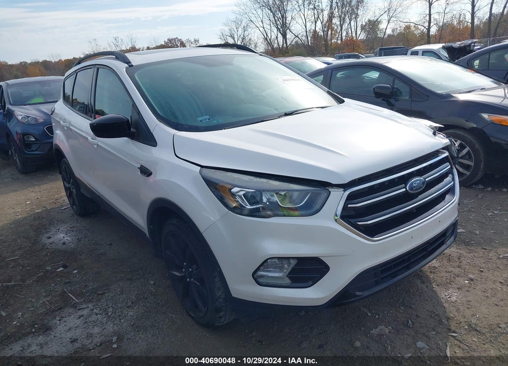 2017 FORD ESCAPE SE VIN: 1FMCU9G90HUB71955