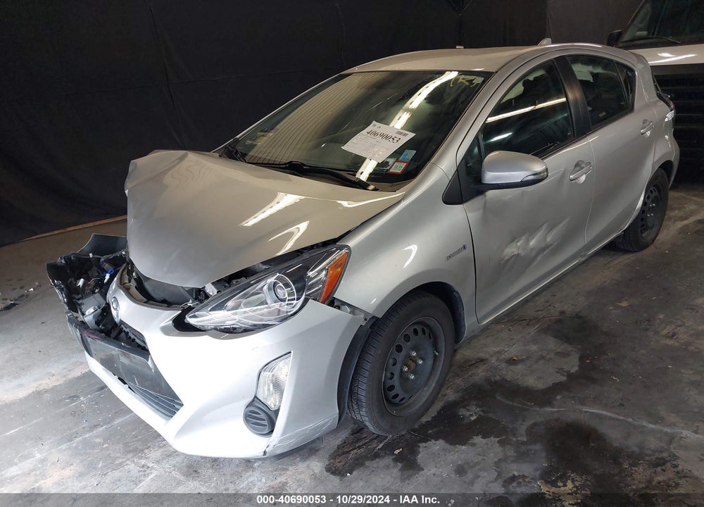 2015 TOYOTA PRIUS C THREE VIN: JTDKDTB32F1108757