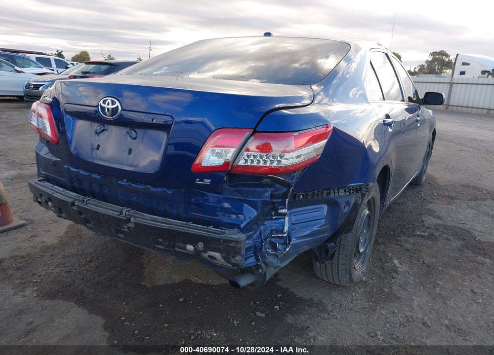 2011 TOYOTA CAMRY LE VIN: 4T1BF3EK7BU583872