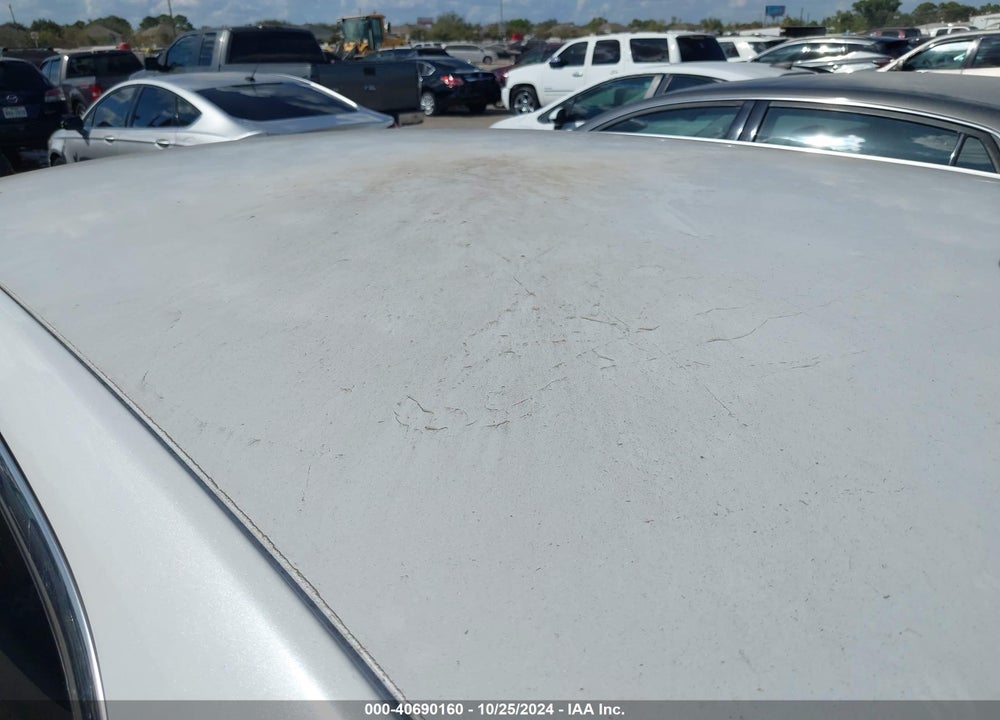 2011 CHRYSLER 300 LIMITED VIN: 2C3CA5CG5BH528412