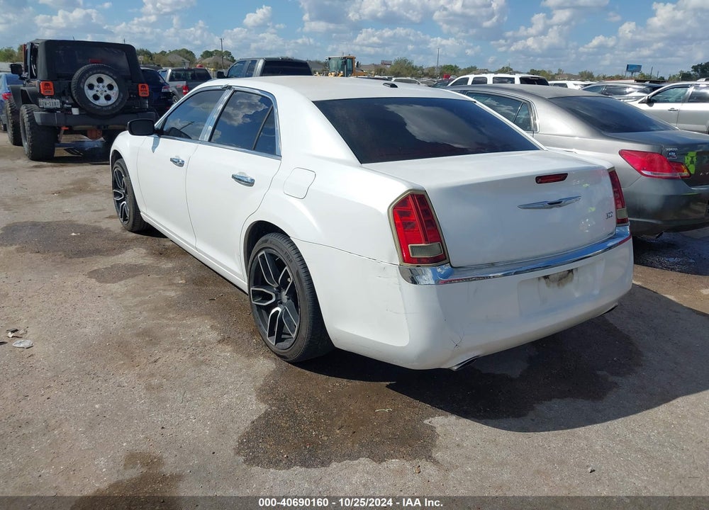 2011 CHRYSLER 300 LIMITED VIN: 2C3CA5CG5BH528412
