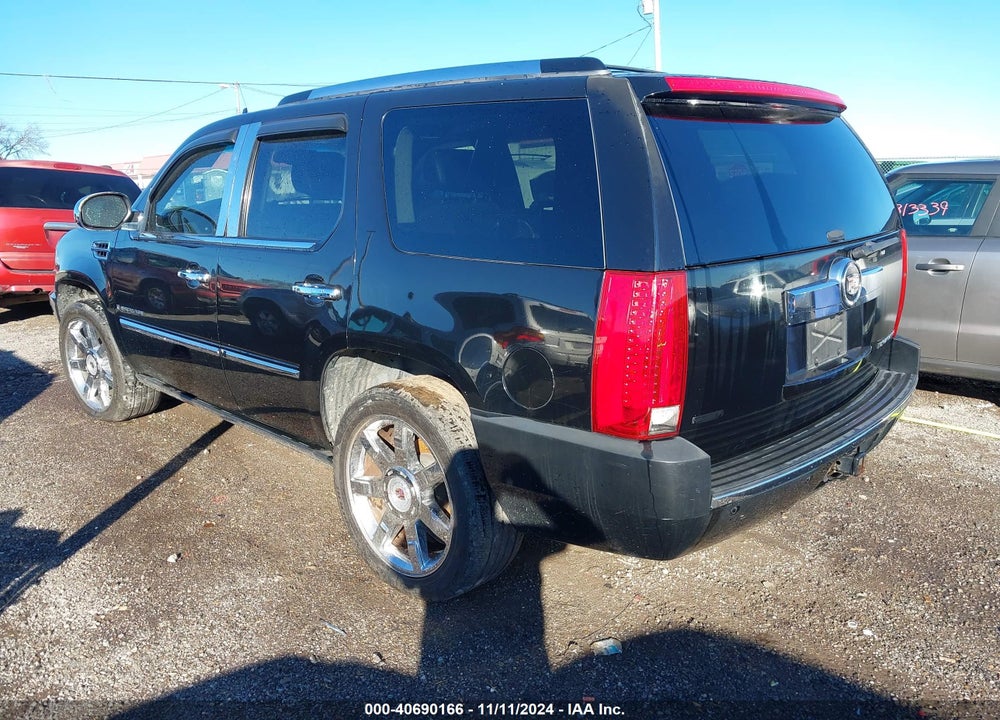2007 CADILLAC ESCALADE STANDARD VIN: 1GYFK63897R430568