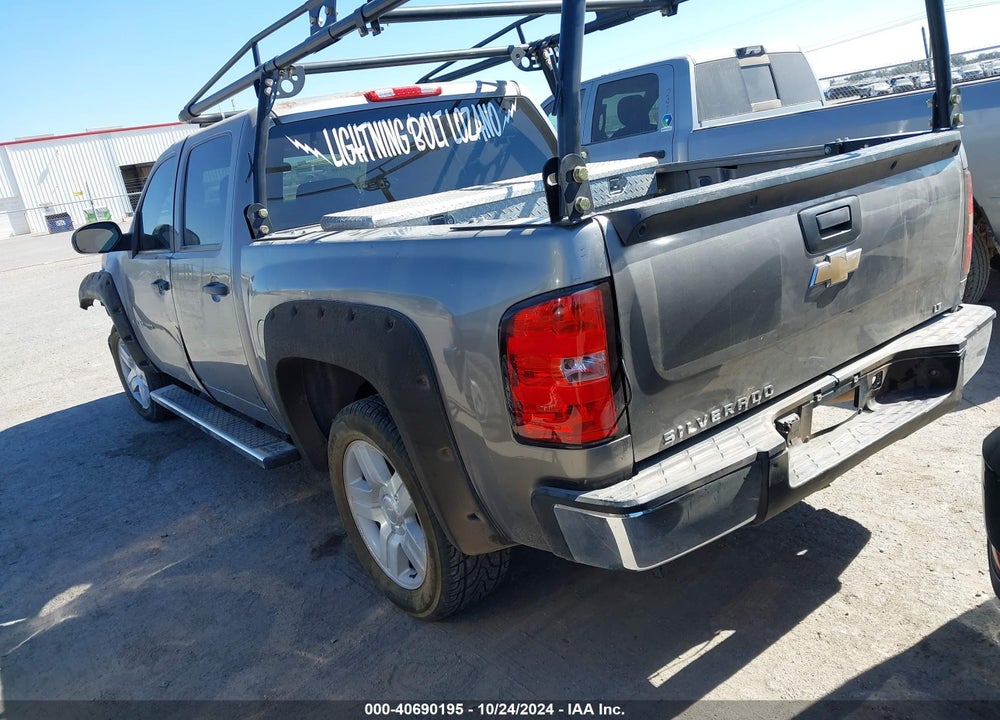 2009 CHEVROLET SILVERADO 1500 LT VIN: 3GCEC23C79G107795