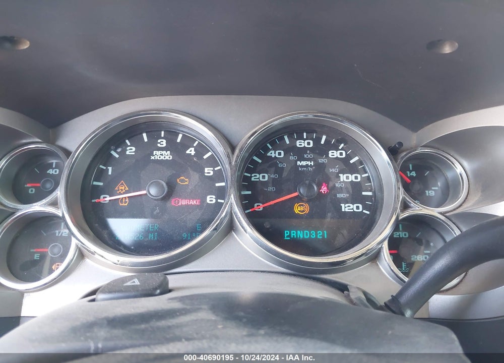2009 CHEVROLET SILVERADO 1500 LT VIN: 3GCEC23C79G107795