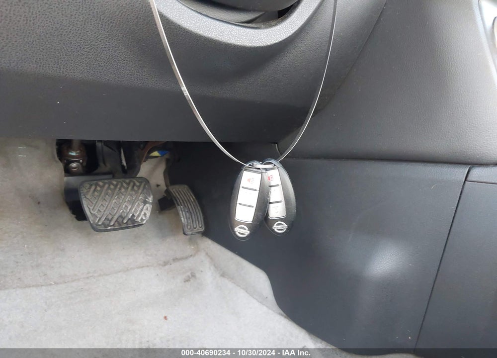 2011 NISSAN ROGUE SV VIN: JN8AS5MV6BW290234