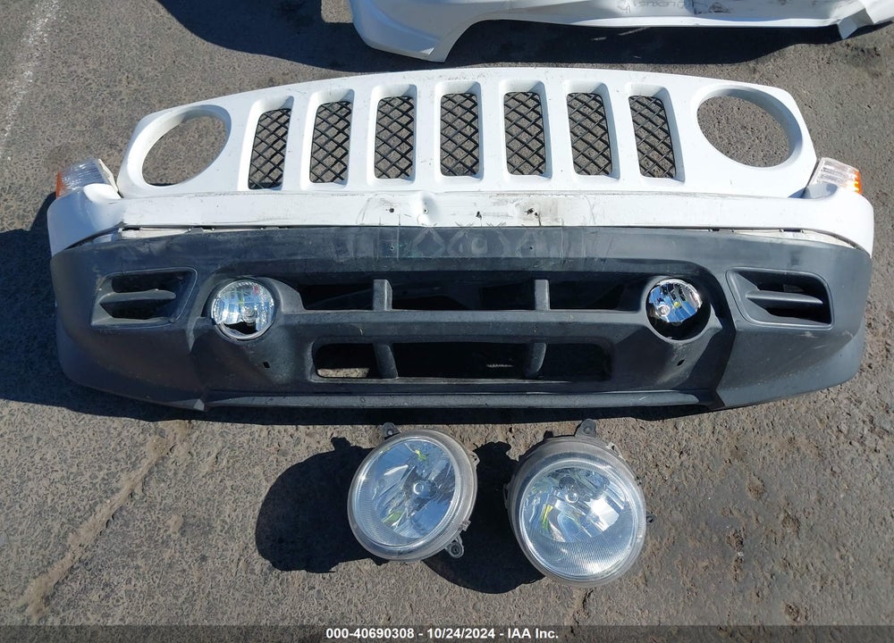 2016 JEEP PATRIOT SPORT VIN: 1C4NJPBA4GD641351
