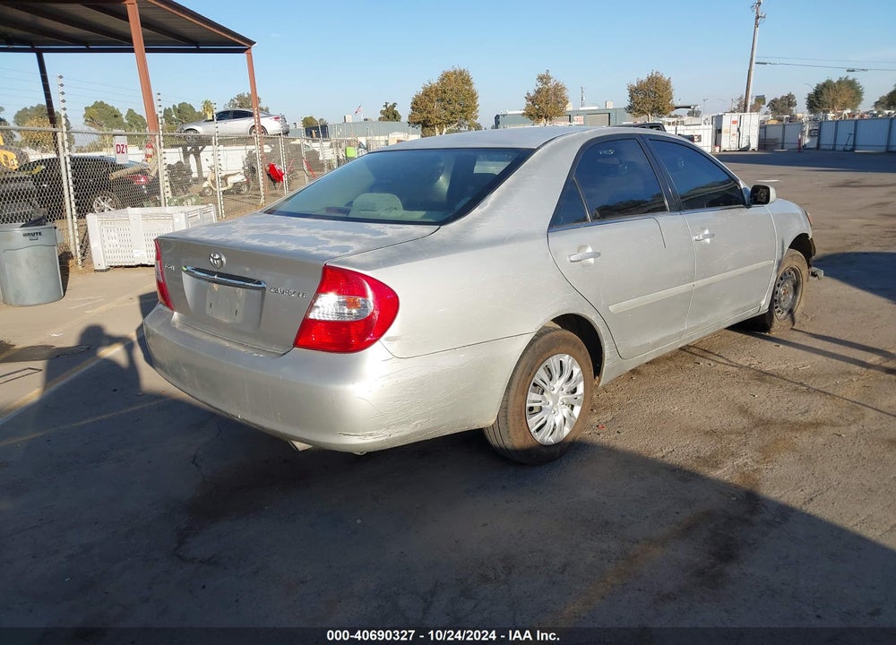 2004 TOYOTA CAMRY LE VIN: 4T1BE32K54U320810