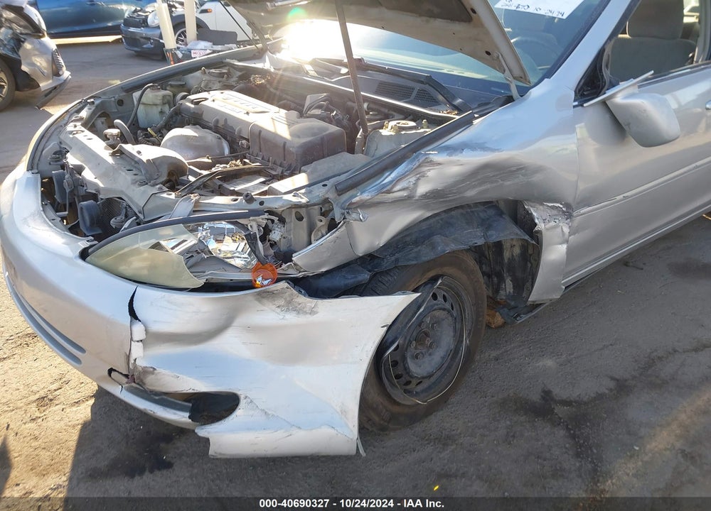 2004 TOYOTA CAMRY LE VIN: 4T1BE32K54U320810