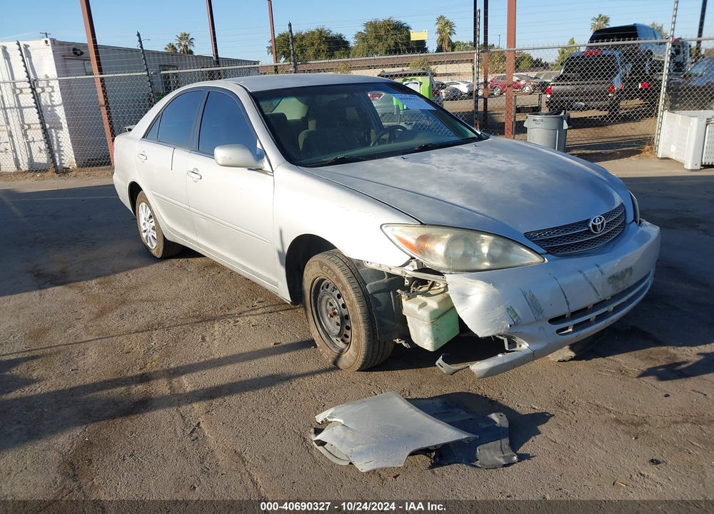 2004 TOYOTA CAMRY LE VIN: 4T1BE32K54U320810