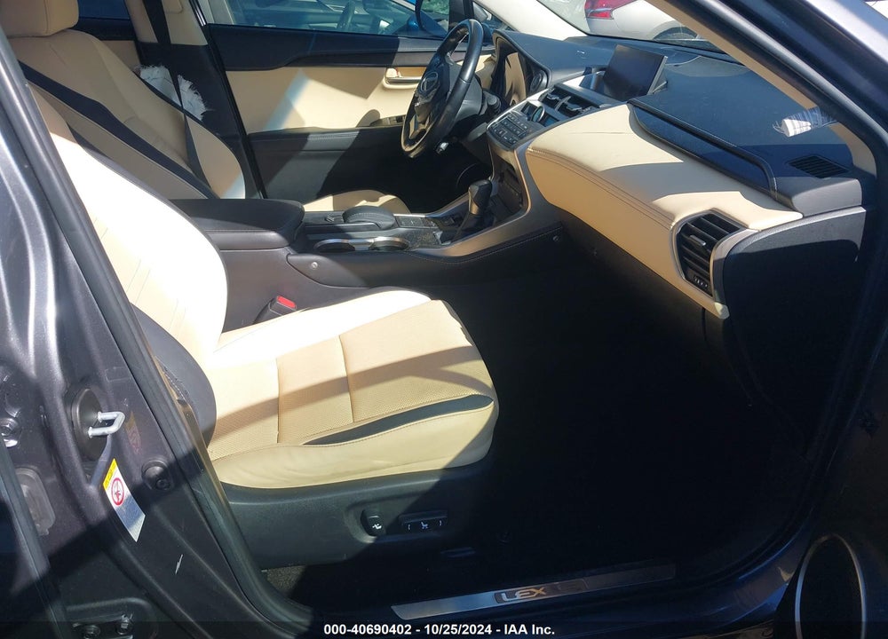 2017 LEXUS NX 200T VIN: JTJYARBZ1H2081667