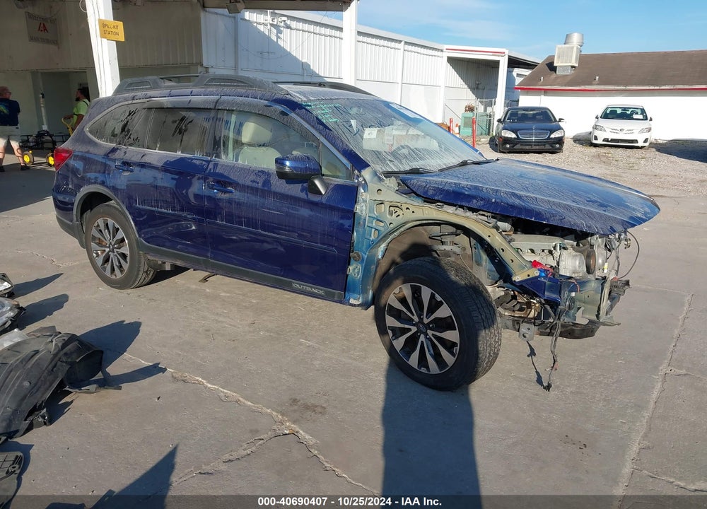 2017 SUBARU OUTBACK 3.6R LIMITED VIN: 4S4BSENC2H3331428