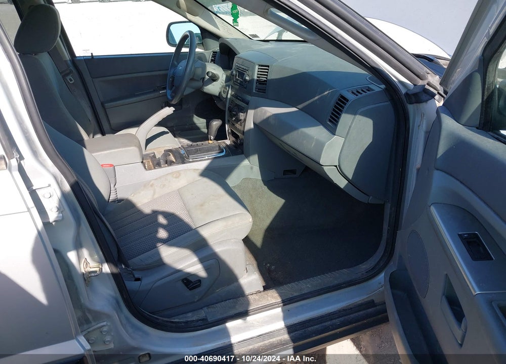 2005 JEEP GRAND CHEROKEE LAREDO VIN: 1J4GR48K95C651998
