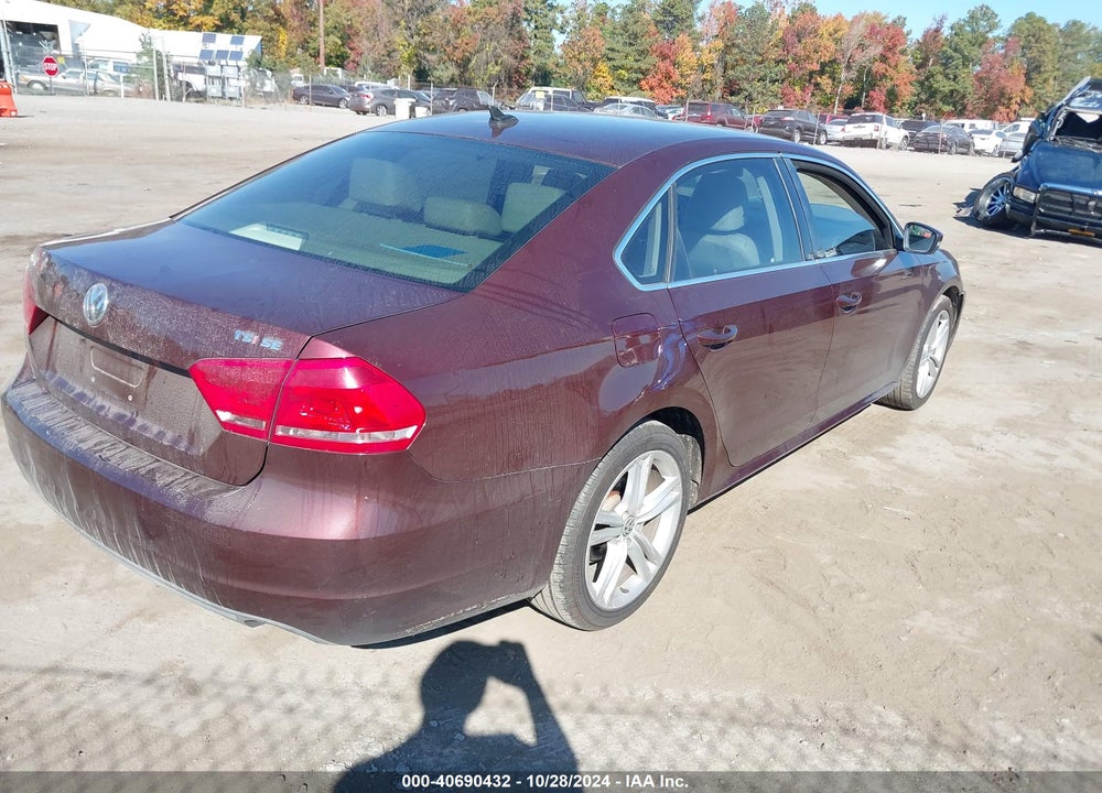 2014 VOLKSWAGEN PASSAT 1.8T SE VIN: 1VWBT7A37EC095340