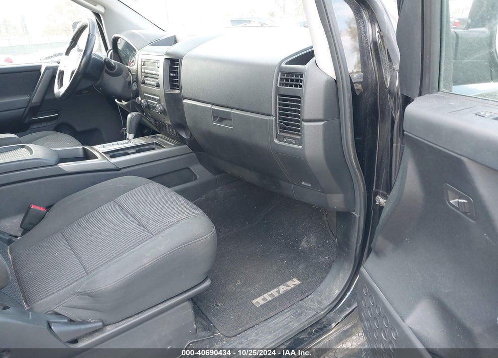 2011 NISSAN TITAN SV VIN: 1N6AA0EC5BN314962