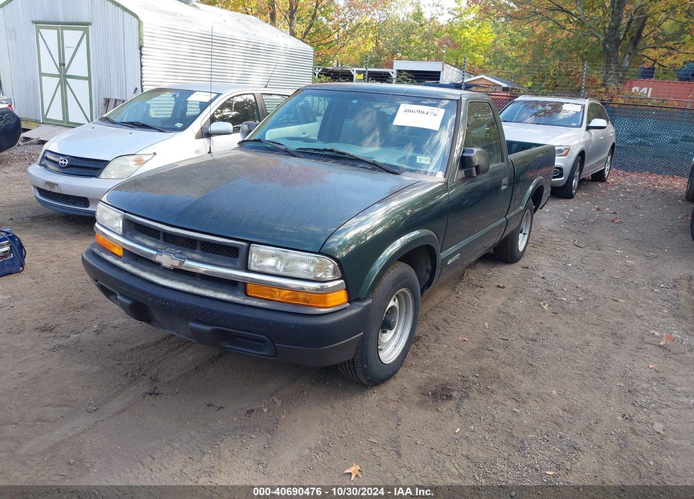 2002 CHEVROLET S-10 VIN: 1GCCS145128141666