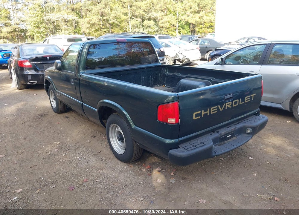 2002 CHEVROLET S-10 VIN: 1GCCS145128141666