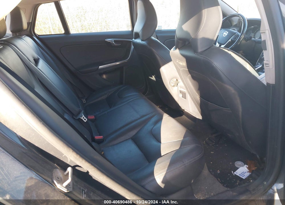 2015 VOLVO V60 T5 PREMIER VIN: YV1612SK2F1217967