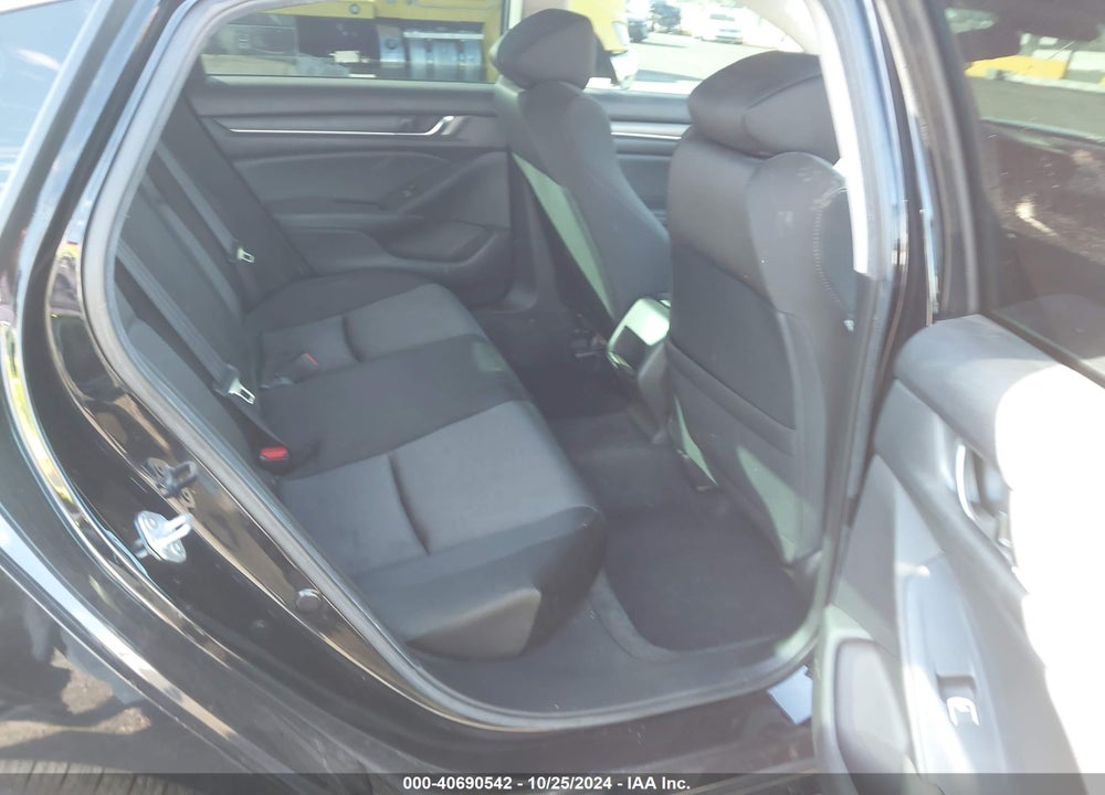 2021 HONDA ACCORD VIN: 1HGCV1F13MA033337